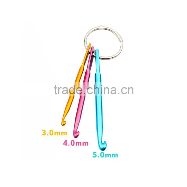Charmkey Popular Crochet Tools 3pcs Colorful Aluminum Crochet Hook Set With Key Ring photo-2