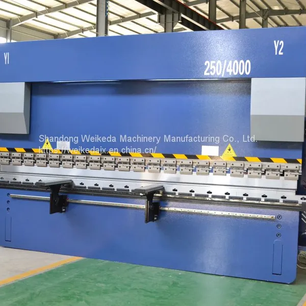 FCNC-250T/4000 Press Brake photo-3