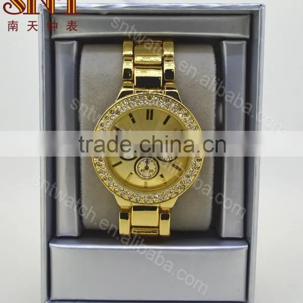 Newest Wholesale Price Quartz Watch Various Color Available photo-2
