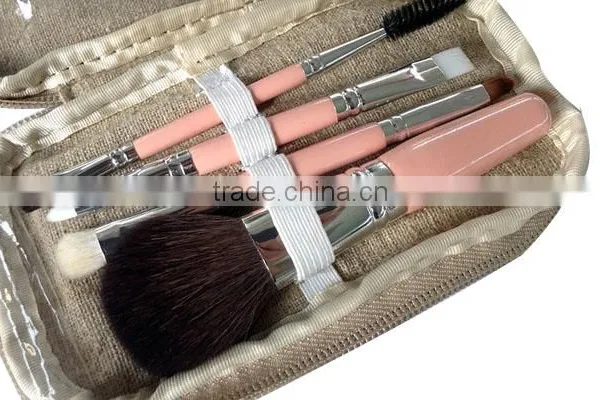 Combination Package 4pcs Cosmetic Makeup Brush Kit for Traveling photo-4