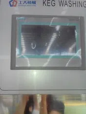 Fast-Sealing Machine for 250ml/300ml Aluminum and Iron Can Beverage Filling