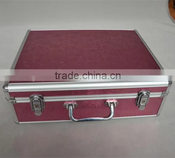 China Customized Pink Aluminum Hand Case photo-3