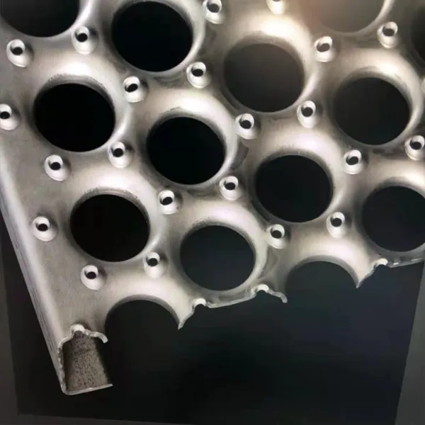Anti-slip Perforated Mesh Pattern Plate, With Alligator Mouth Holes, Suitable for Pedestrian Walkways, Cutting and Bending Services Available photo-2