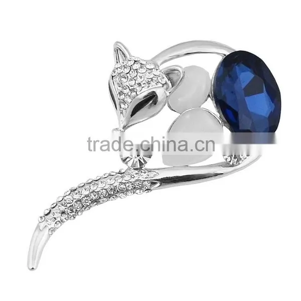 New Alternative Super Cute Jewelry Double Fox Full Diamond Brooch Buckle Shawl photo-3