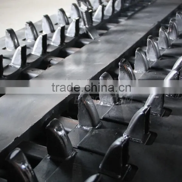 Economical Rubber Tracks of All Terrain Vehicle Hagglunds BV206 Parts photo-3