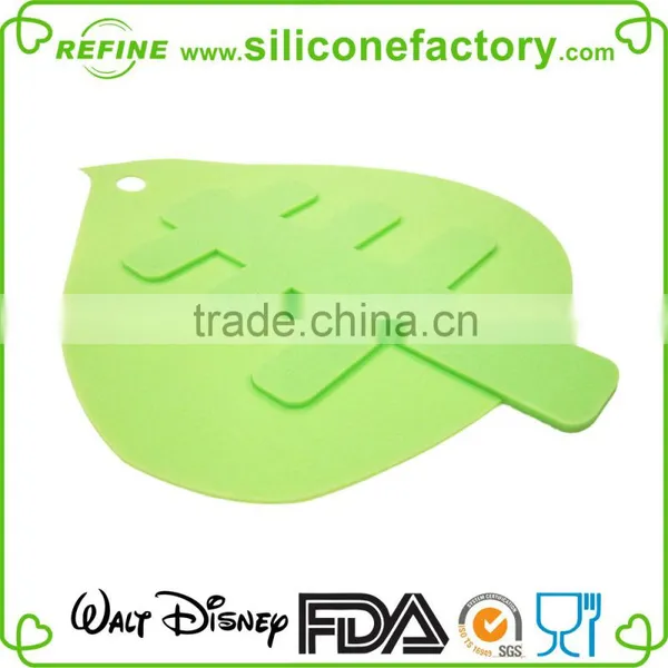 Novelty Creative Food Safety Leaf Shaped Silicone Hot Pot Cooling Coaster photo-4