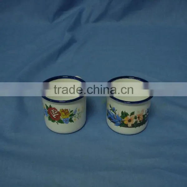 Big Size Enamel Cup With Hollow Handle and Lid Enamel Mug photo-4