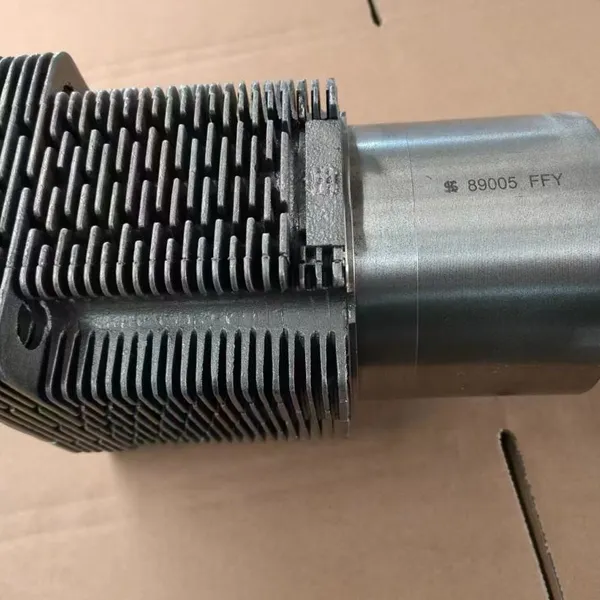 China Supplier Deutz BFL913 Engine Parts Cylinder Liner 04231519 for Deutz BFL913/914 Series Engine photo-2