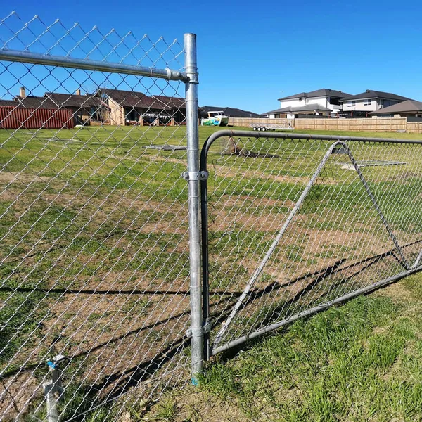 50-foot roll sports farm fencing, diamond mesh fencing, hot-dip galvanized, chain link fencing