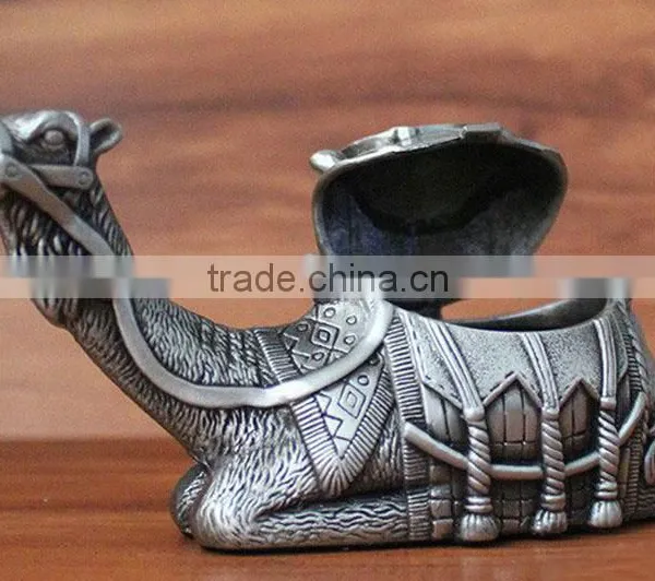 Retro Camel Jewelry Box Zinc Alloy Metal Crafts photo-2