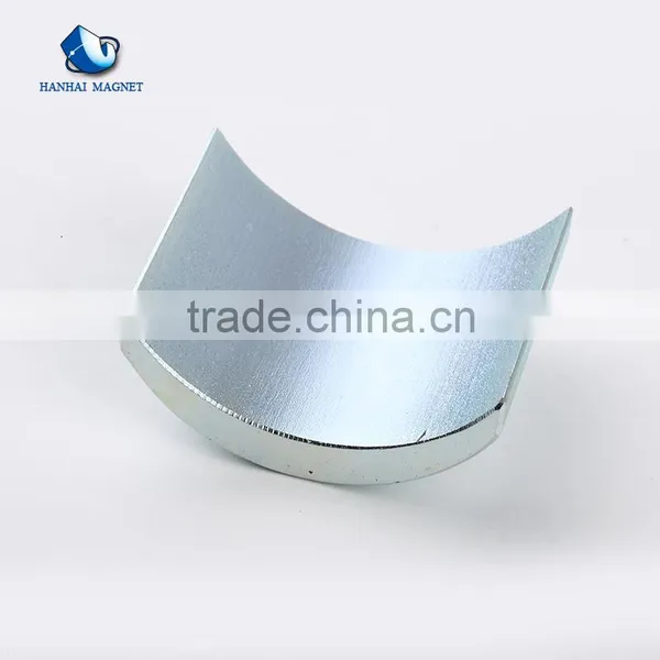High Performance Arc Ferrite Electric Lifting Magnet photo-2