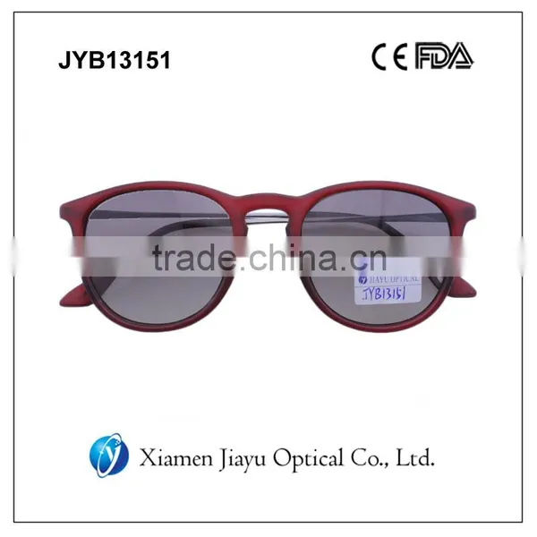 Round Sunglasses With Metal Arms photo-2