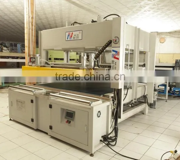 China NaiGu Factory Manufacturing High Efficient Automatic Mattress Compression and Roll Packing Machine 17R photo-5