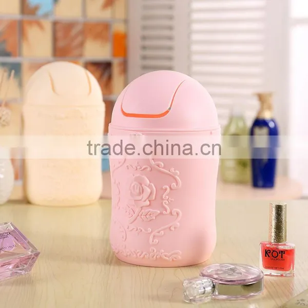 Plastic Desktop Mini Trash Bin Trash Can Used for Car Dustbin photo-4