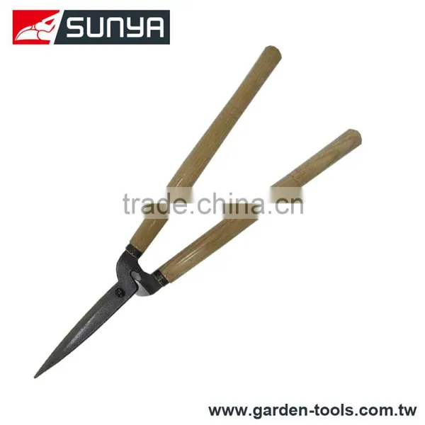 Wooden Long Handle Garden Tools Pruning Hedge Shears photo-2