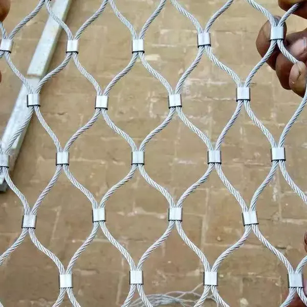 Industrial Safety Stainless Steel Rope Mesh Compatible With Guardrail and Cage Systems photo-2