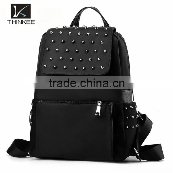 China Shop 2016 Newest Black Rivet Leather Bags Backpack for Girls photo-3