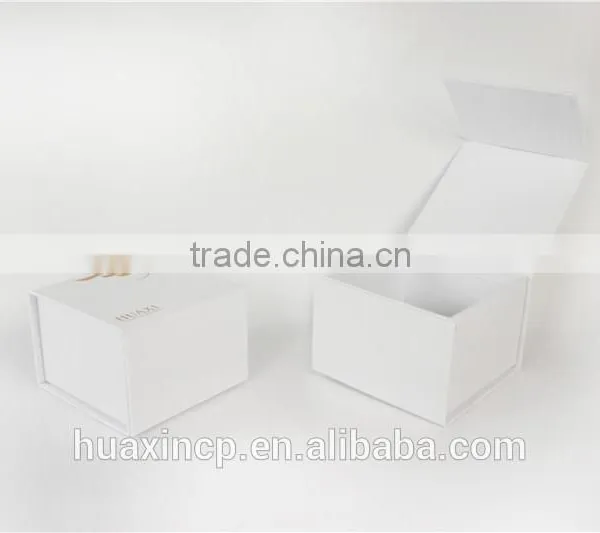 White Paper Box for Gifts Watches Wholesale