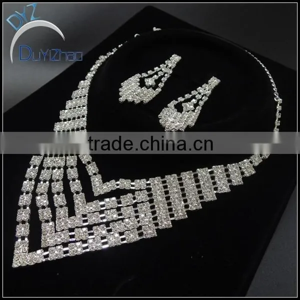 Hot Sale Gorgeous Crystal Bridal Jewelry Sets Rhinestone Wedding Jewelry Sets Amazing Crystal Sets for Bride Wholesale photo-2