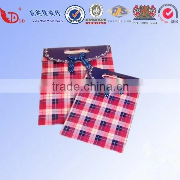 High Quality Branded Retail Cheap Paper Bag With Handle photo-3