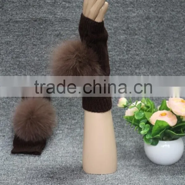 Ladies Knitted Hand Gloves Custom Style Fox Fur Pompom Women Wool Knit Winter Gloves photo-4