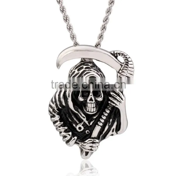 Fashion Stainless Steel Skull Pendant With Angle Wing photo-2