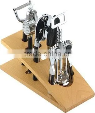 Factory Directly Sales Zinc Alloy Fruit and Vegetable Peeler photo-3