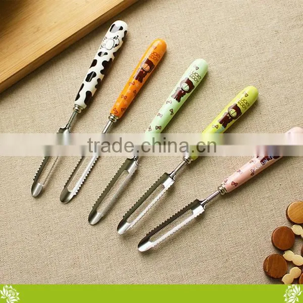 Multifunction Vegetables Peeler Slicer,Colorful Stainless Steel Fruit Peeler,Durable Plastic Peeler Kitchen Tool Gadgets Factory photo-3