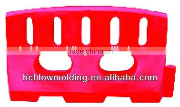OEM Blow Molding Plastic Road Barrier Safety Useful Water Filled Traffic Barrier photo-5