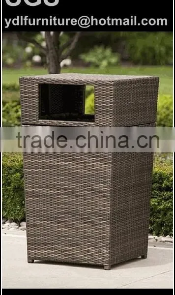 Rattan Garden Trash Can