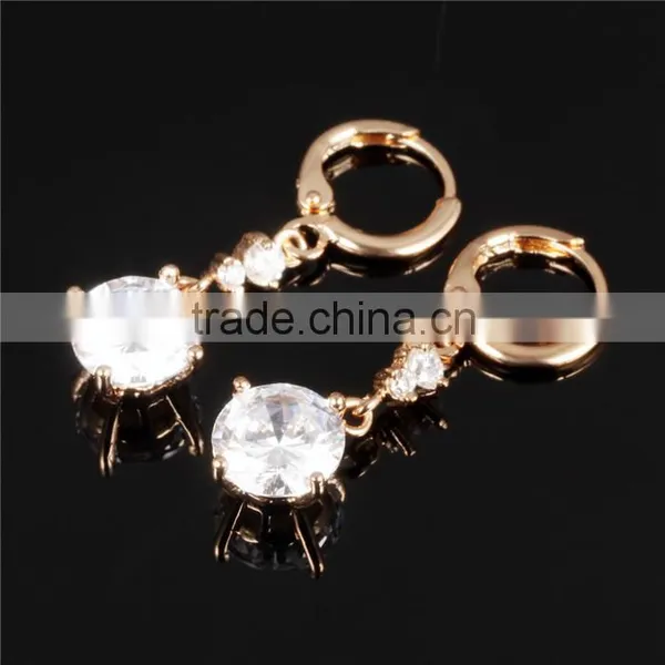 Dangle Jewelry Vogue 18K Gold Plated Hoop Earring photo-2