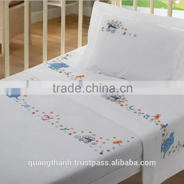 Hand Embroidery Bedding Set photo-5
