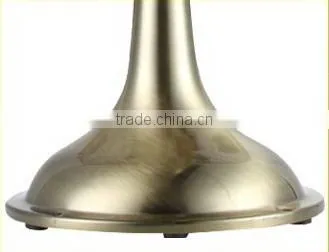 Home Appliance Metal Table Fan Made in China photo-3