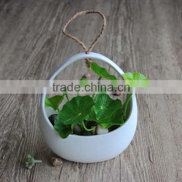 2016 Basket Shaped Decoration White Hanging Ceramic Planter for Flower photo-3