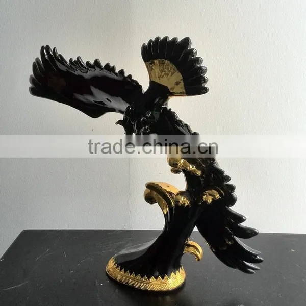Polyresin Hawk Statue photo-4