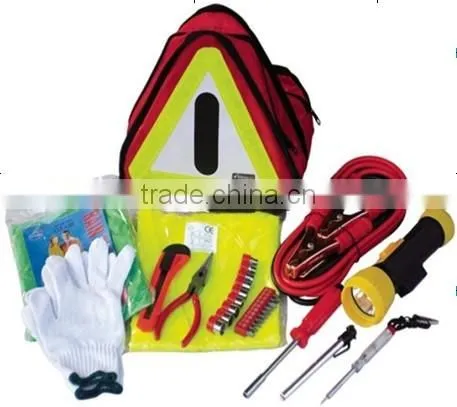CAR EMERGENCY KITS