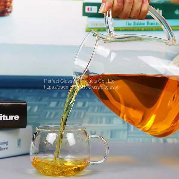 Wholesale Big Volume 1900ML Glass Bottle Crystal Glass Jug Glass Decanter With Memtal Cap for Kitchen Resturant & Hotel photo-2