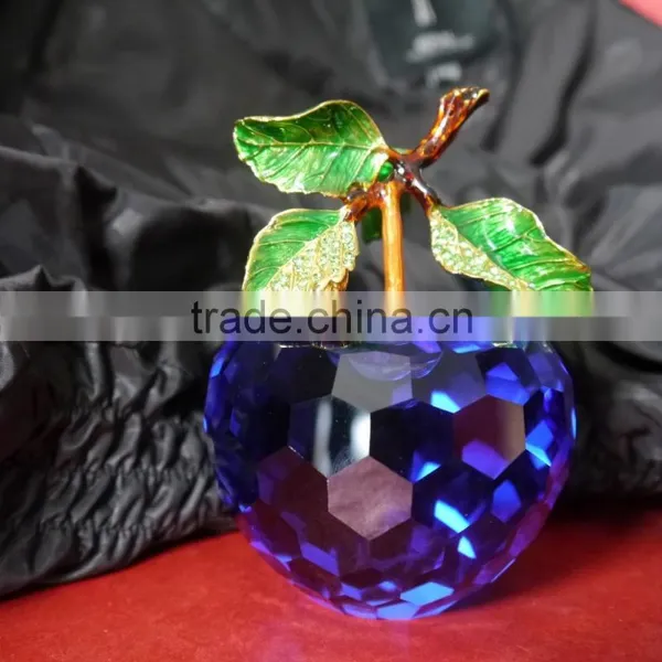 Cheap Crystal Apple With Green Leaf,Red Crystal Apple for Wedding Souvenir or Gift photo-4