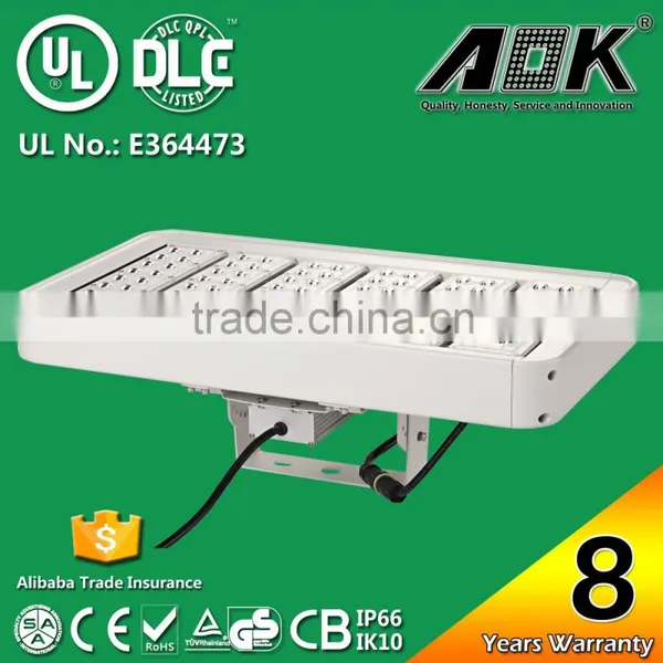 UL DLC TUV CE RoHS IP66 240W LED Tunnel Light With 8 Years Warranty photo-4