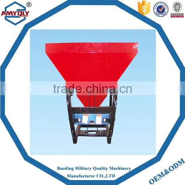 Agricultural tractor spreader machine fertilizer spreader