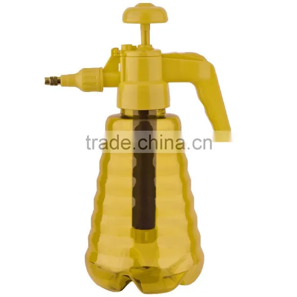 A Variety of Colors and Various Shapes of Manual Household Spray photo-2