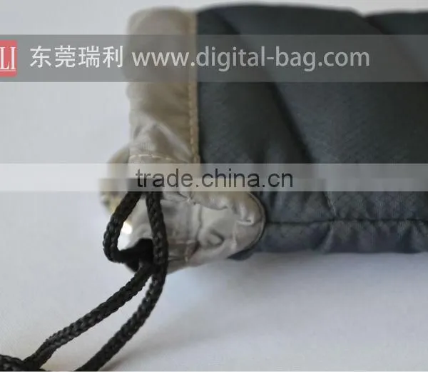 2017 Hot Easy to Carry Earphone Pouchancy Mobile Phone Pouch photo-3