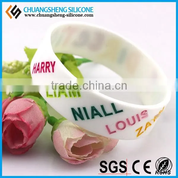 Hot Sale Fashion Promotional Silicone Bracelet photo-4