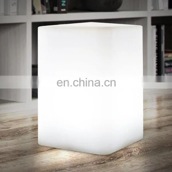 PE Remote Control Colorful Home Decoration Bar Club Used Led Cordless Table Lamp photo-3