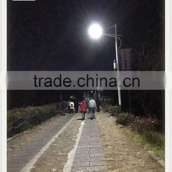 Cheaper Price 5 Years Warranty 8M 60W Solar LED Street Lights(fighter 11#series)