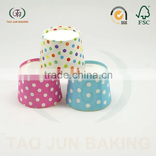 High Temperature Resistant Baking Cake Cups Dots Printed photo-2