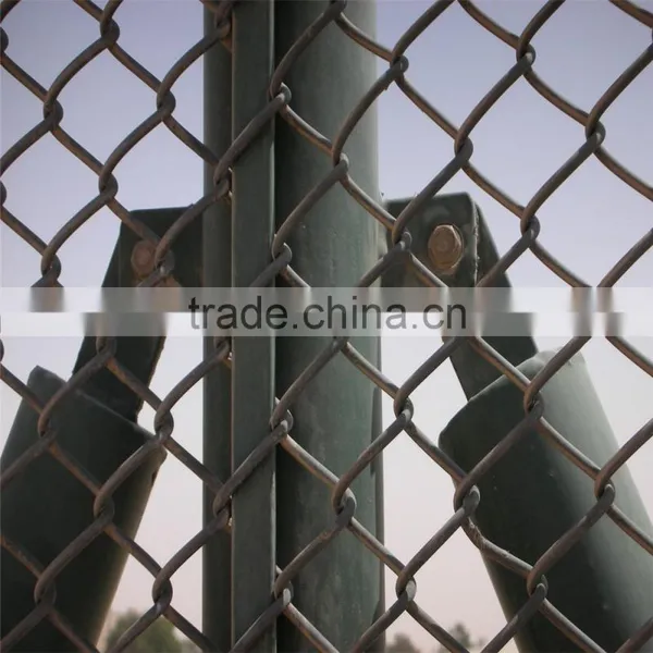 High Security PVC Coated Hot Dipped Galvanized Chain Link Wire Mesh Fence photo-4