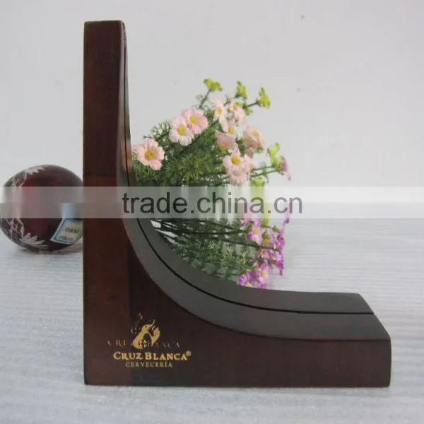 Factory Customized Menu Pure Wood Clip Pine Wood Menu Folder photo-2