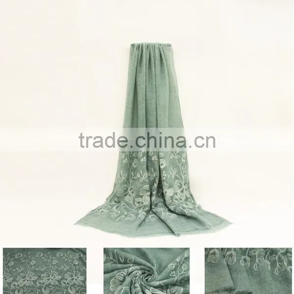New Fashion Custom Embroidery Flower Plain Dyed Linon Viscose Hijab Scarf photo-2
