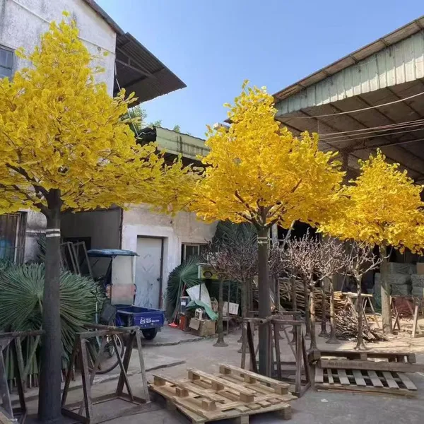 Artificial Red Maple and Banyan Trees Large Faux Autumn Trees Simulation Artificial Plants Leaves Tree for Shopping Mall photo-3